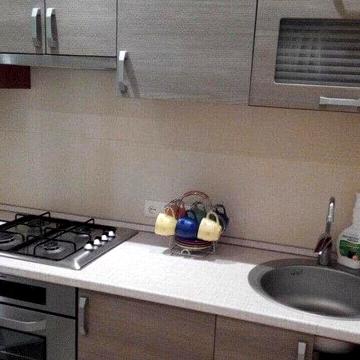 Стадіон новий будинок 1-й поверх