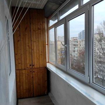 пр Берестейський 27, метро Політехнічний інститут, КПІ