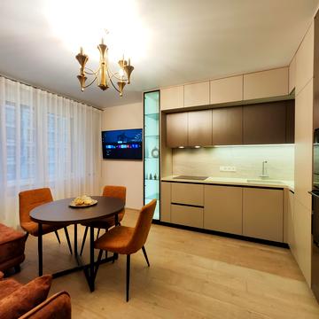 Золотоустівська вул., 25