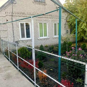 Уютная часть дома с отдельным двором — с.Матвеевка