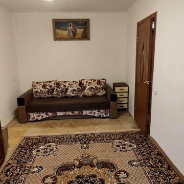 Задаю 1-но кімнатну квартиру вул. В. Великого