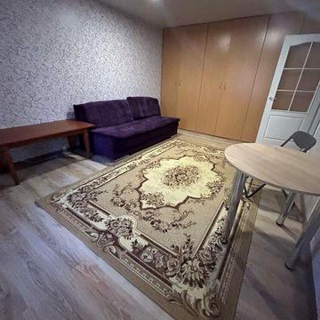 Здається 1-на квартира на Доброхотова!