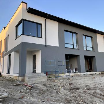 Наварійська вул.