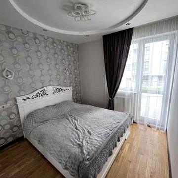 Здам в оренду 2-к квартиру у новобудові на вул. Роксоляни