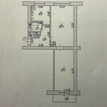 Продається в центрі міста 2-кімнатна квартира на 3 поверсі