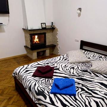 Уютная квартира с камином в историческом центре