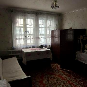 Сдам  свои пол дома. Свой двор. Ул.Гельсинська. рядом ресторан Эдбург