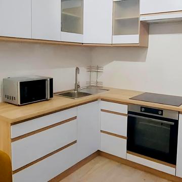 Академіка Заболотного вул., 64