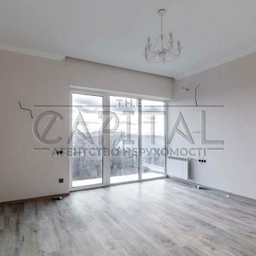 Монтажників вул., 17