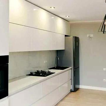 1к квартира! Біля озера.