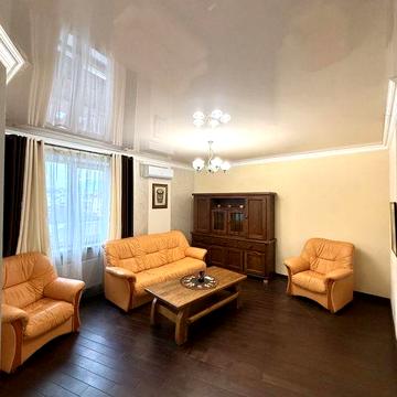 Квартира в центрі з виглядом на Ратушу