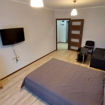 Оренда 1к квартира на Галицькій- центр