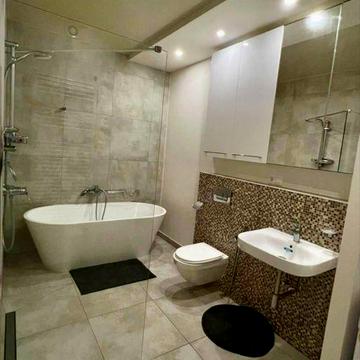 Продам евродвушку 49 кв м в центре ЖК «Трускавецька фортеця»