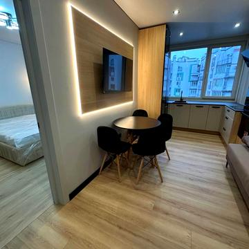 Національної Гвардії вул., 3