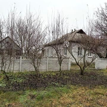 Продається затишний утеплений будинок на 23 сотках землі