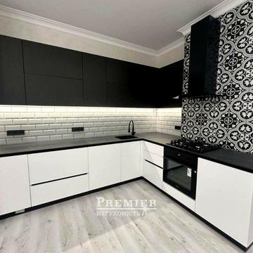 Центр! Новий будинок еліт кл. Евроремонт. 3 к.кв 234999уо