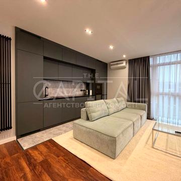 Джона Маккейна вул. (Івана Кудрі), 3-А