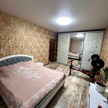 Квартира з ремонтом