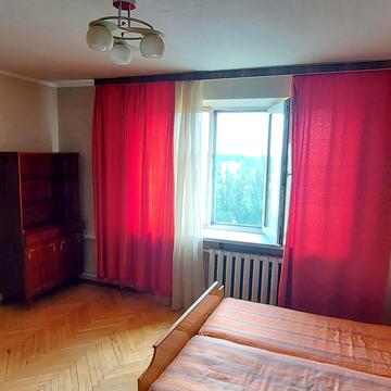 Юлії Здановської вул. (Ломоносова), 24