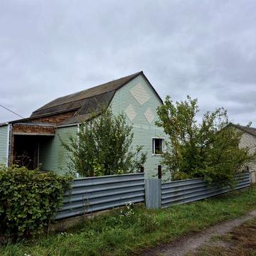 Продам будинов в селі Старому Острополі