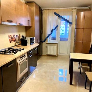 Корпусний парк новобудова постіль посуд все необхідне