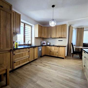 Здам ОКРЕМИЙ 3к БУДИНОК з КАМІНОМ, РОША, ГЕНЕРАТОР, свій двір, є гараж