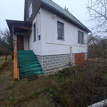 Дача з газом та грубою на 12 сотках