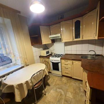 Здам 4к кв вул.  Головатого 4