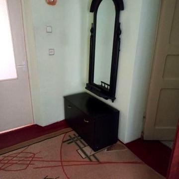 Здаю частину будинку. Район Центральний.