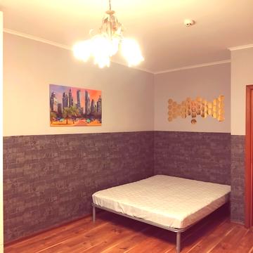 Воскресенська вул., 12-Б