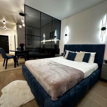 Євгена Коновальця вул., 37-А