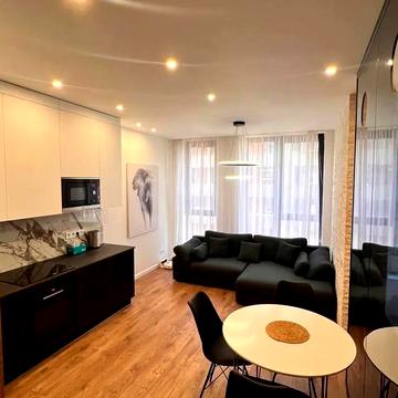 Набережно-Рибальська дорога вул., 3