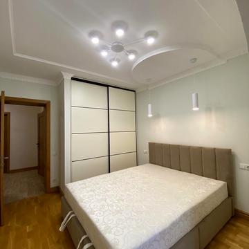 Юліана Целевича вул., 34