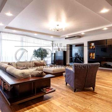 Корона Печерська купити 3 кімнатну квартиру Мирного Панаса центр Киева ЖК Корона Печерська