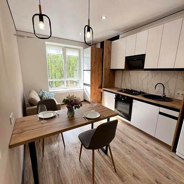 Продаж 1к Квартира Соборна (ІІІ Інтернаціоналу) вулиця ЖК Молодость