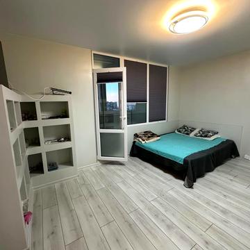 Минайська вул., 45