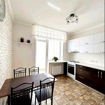 Сдам ЖК Мандарин Канатная 122 одно комнатную квартиру