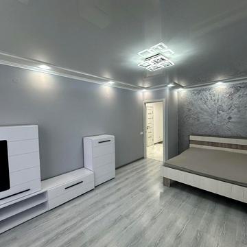 Білогірська вул., 1-К