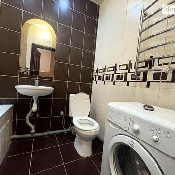 Довгострокова оренда 1к Квартира Свободи бульвар ЖК Микрорайон Подолье