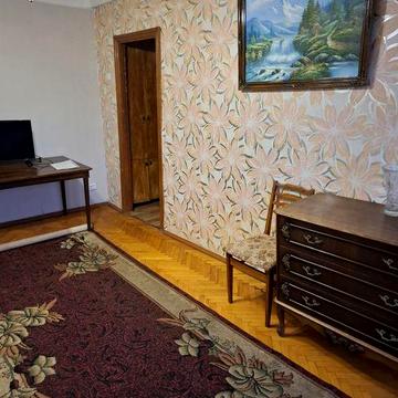 2 кімн. Біля станції м. НИВКИ