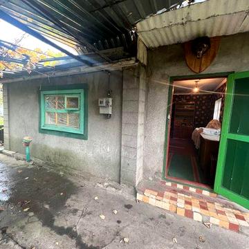 В продаже небольшой дом в с. Александровка, пригород Черноморска.