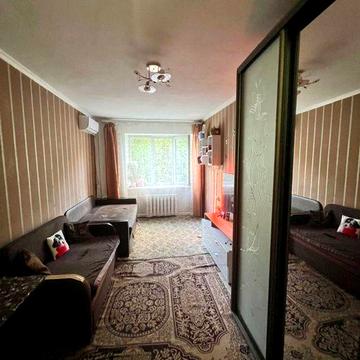 Продам большую комнату в комуне 16,2м + торг