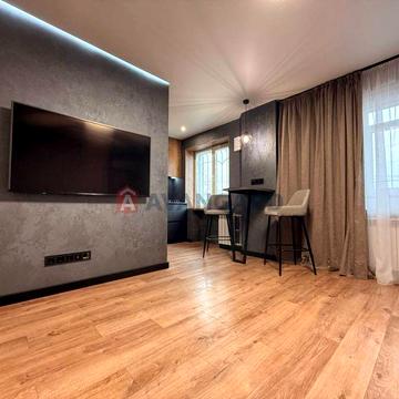 Продам стильную 2х ком.квартиру