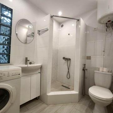 `Продам 1 кімнатну квартиру, центр, ремонт