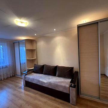 Прожаж 1 кім квартири на Окружній