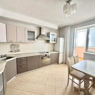 Оренда 2 кім квартири  Голосіївська 13 б  Генератор