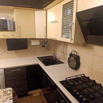 Продам 4 комнатную квартиру на клочко 6