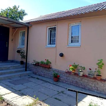 Здається в оренду будинок