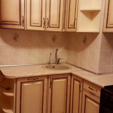 Сдам свою 2-х ком.,5 этаж, от хозяина. На Таирово. Газ плита и духовка