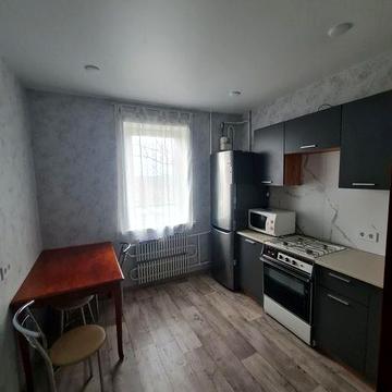 Сдам 2х квартиру на 11мкр. 4/10. Карла Маркса